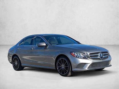 Used 2020 Mercedes-Benz C 300 Sedan image 3