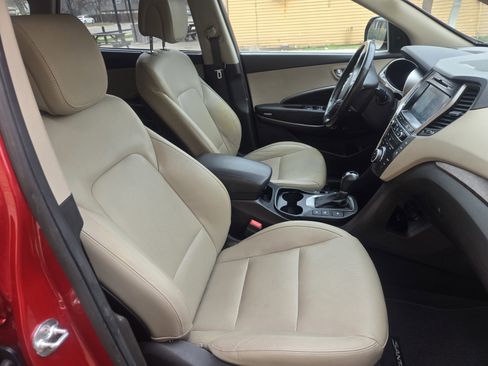 Used 2017 Hyundai Santa Fe SE Ultimate 3.3L Auto w/ SE Ultimate Tech Package 03 image 10