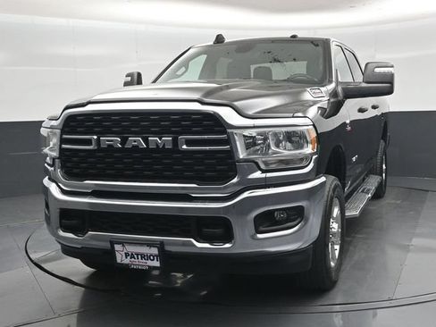 Used 2024 RAM 2500 Big Horn AWD/4WD image 33