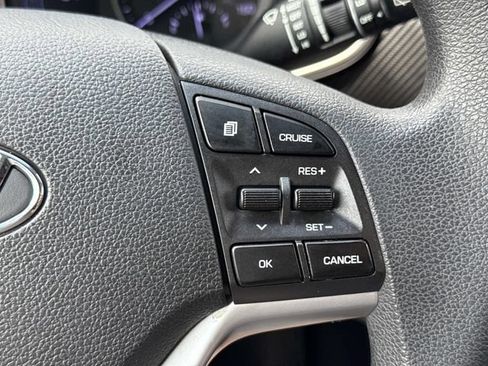 Used 2020 Hyundai Tucson Value FWD image 23
