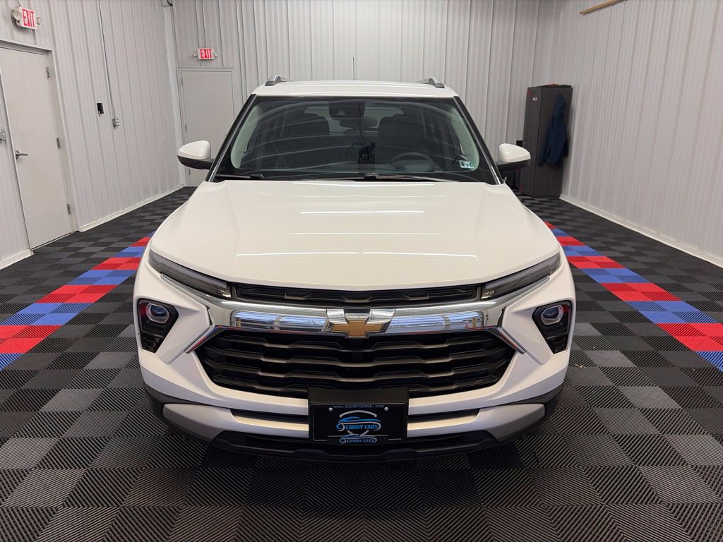 Used 2025 Chevrolet TrailBlazer LT AWD/4WD image 8