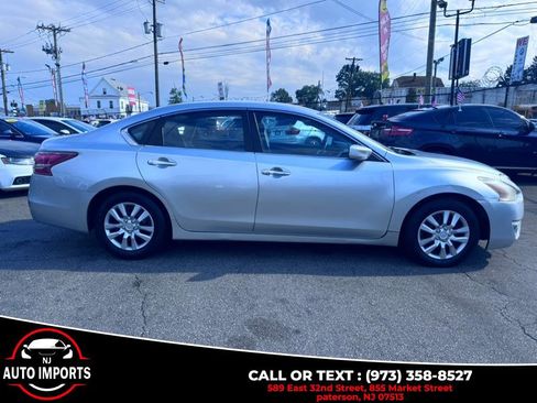Used 2013 Nissan Altima 2.5 S image 4