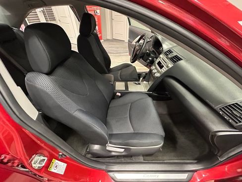 Used 2011 Toyota Camry SE w/ Fleet Convenience Pkg FWD image 35