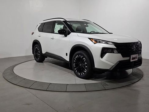 New 2026 Nissan Rogue SV image 7