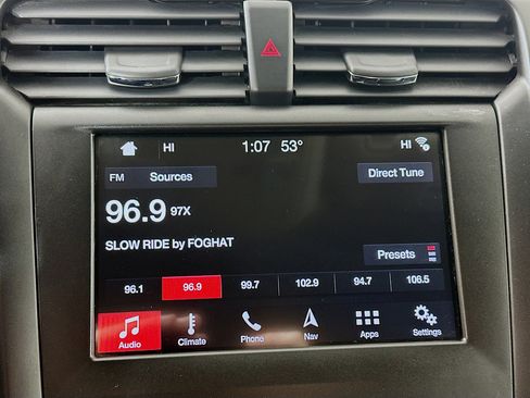 Used 2018 Ford Fusion SE w/ Equipment Group 201A image 15