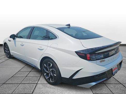Used 2025 Hyundai Sonata SEL FWD image 7