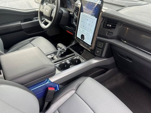 New 2025 Ford F150 Lightning Lariat image 21