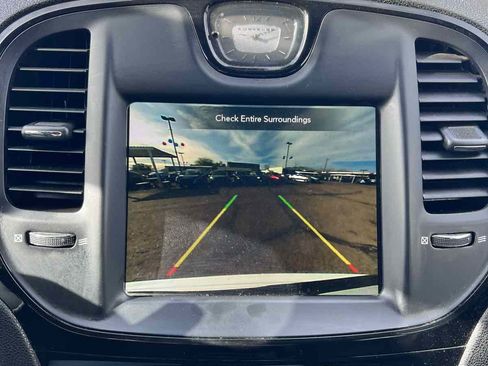 Used 2023 Chrysler 300 S w/ Comfort Group image 14