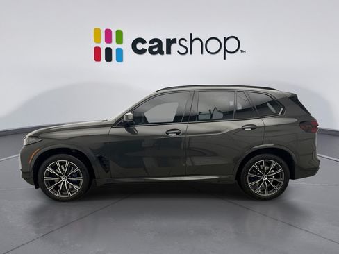 Used 2025 BMW X5 xDrive40i w/ M Sport Package AWD/4WD image 2