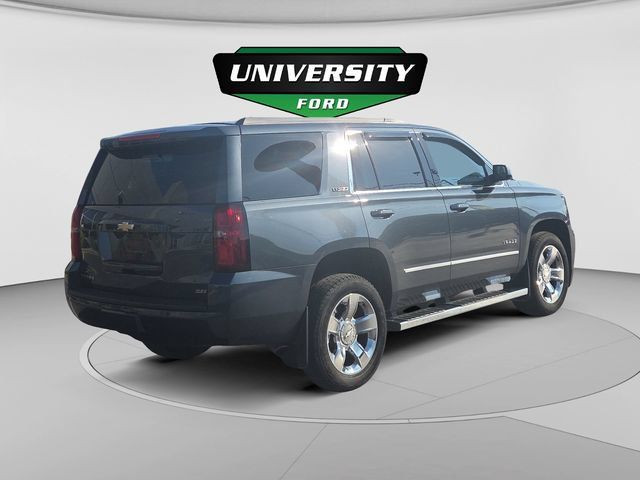 Used 2019 Chevrolet Tahoe LT w/ LT Signature Package AWD/4WD image 3