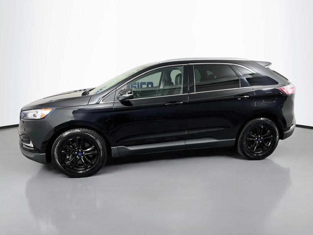 Certified 2020 Ford Edge SEL w/ Convenience Package AWD/4WD image 4
