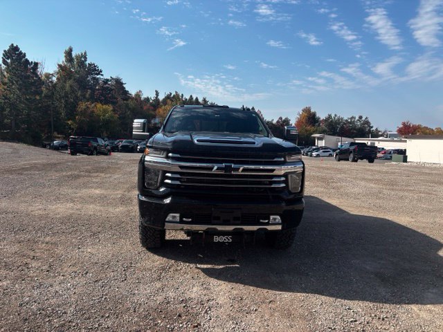 Used 2020 Chevrolet Silverado 2500 High Country w/ Z71 Off-Road Package AWD/4WD image 3
