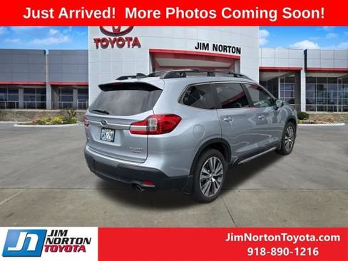 Used 2022 Subaru Ascent Limited w/ Popular Package #2A AWD/4WD image 3