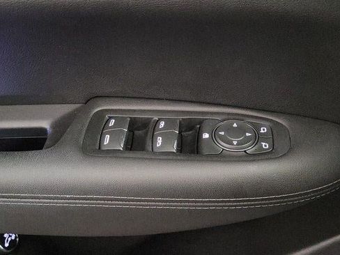 Certified 2023 Cadillac XT5 Luxury FWD image 9
