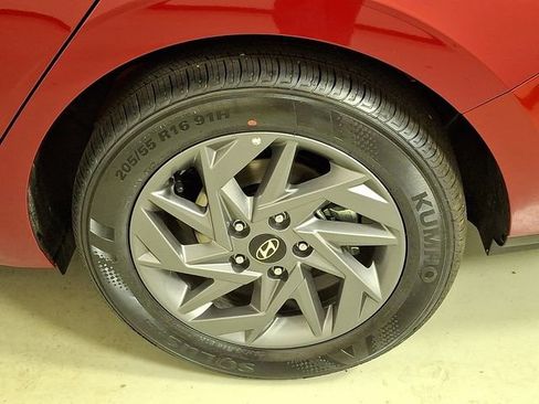 New 2026 Hyundai Elantra Blue image 9