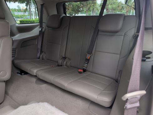 Used 2019 Chevrolet Tahoe LT AWD/4WD image 31