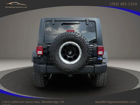 Used 2017 Jeep Wrangler Unlimited Sport w/ Quick Order Package 24S AWD/4WD image 5