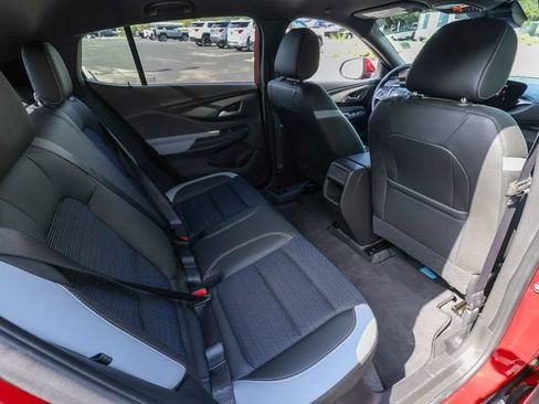 Used 2024 Buick Envista Preferred w/ Convenience I Package FWD image 23