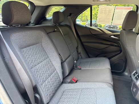 Used 2024 Chevrolet Equinox LT FWD image 24