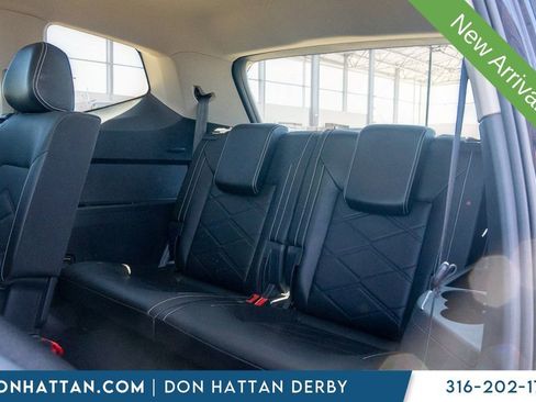 Used 2025 Volkswagen Atlas SE image 20