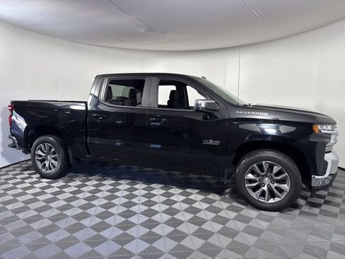 Used 2019 Chevrolet Silverado 1500 LT w/ Texas Edition image 8