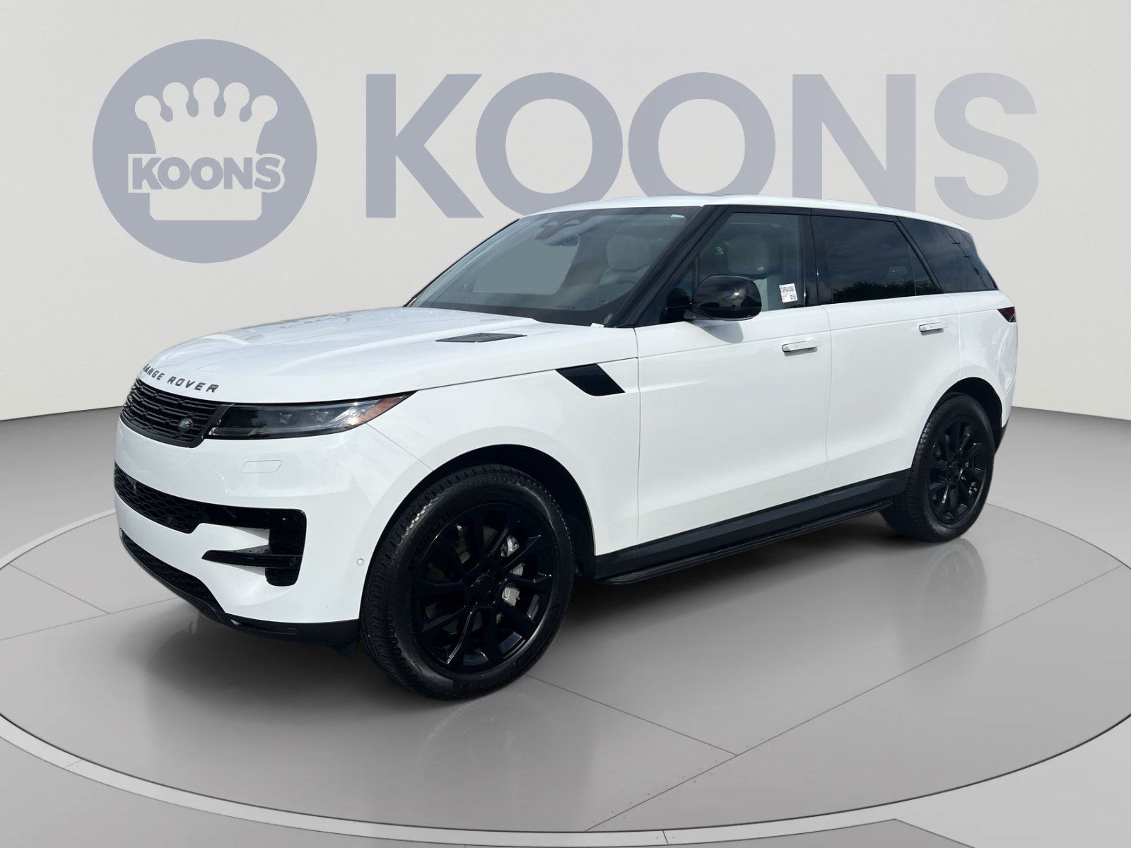 Used 2024 Land Rover Range Rover Sport SE AWD/4WD image 1