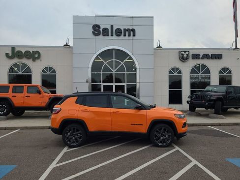 New 2026 Jeep Compass Limited AWD/4WD image 1