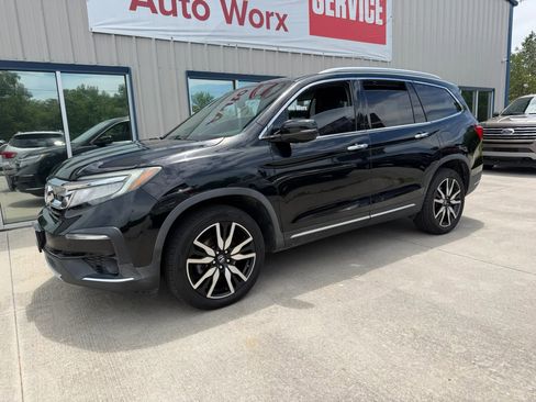 Used 2019 Honda Pilot Touring image 39