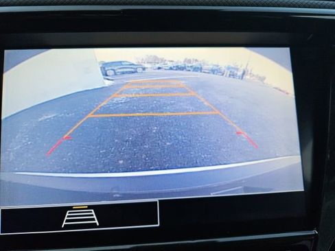 Certified 2021 Chevrolet TrailBlazer LT w/ Convenience Package image 14