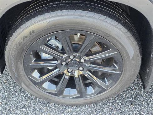 Certified 2025 Toyota Highlander Limited image 41