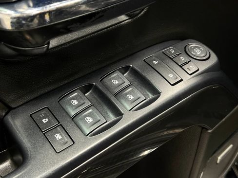 Used 2018 GMC Sierra 1500 SLT AWD/4WD image 15