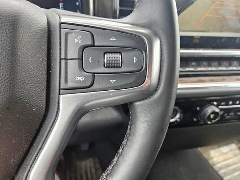 Used 2023 Chevrolet Silverado 1500 LT AWD/4WD image 15