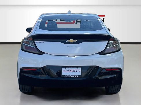 Used 2018 Chevrolet Volt Premier w/ Driver Confidence Package FWD image 6
