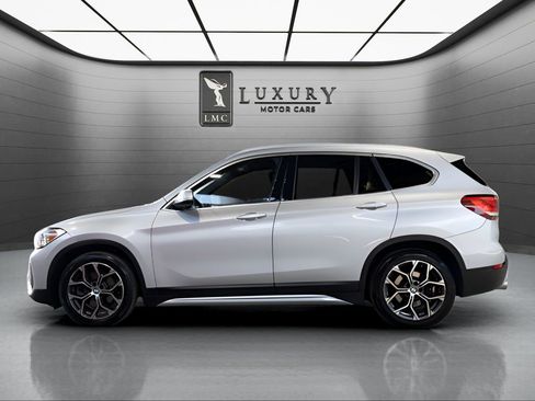 Used 2021 BMW X1 xDrive28i w/ Convenience Package AWD/4WD image 5