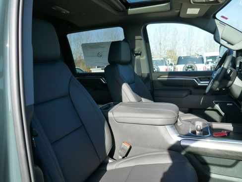 New 2026 Chevrolet Silverado 3500 LTZ w/ LTZ Plus Package AWD/4WD image 11