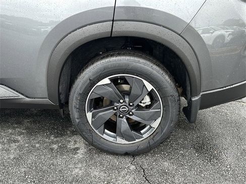 New 2026 Nissan Rogue SV image 15