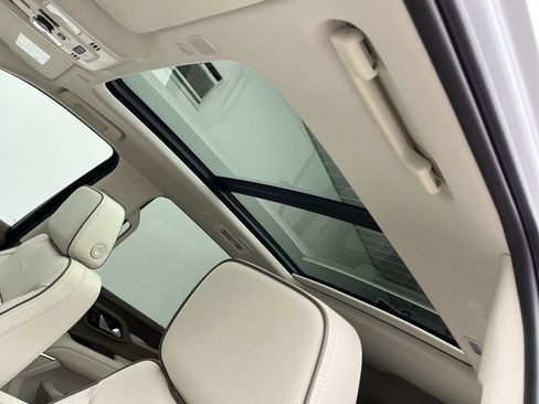 Certified 2024 GMC Yukon Denali AWD/4WD image 6