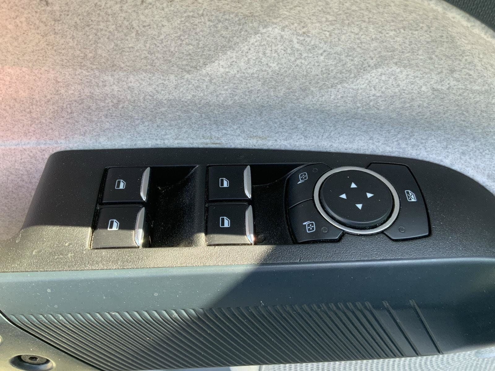 Used 2023 Ford Maverick XLT FWD image 17