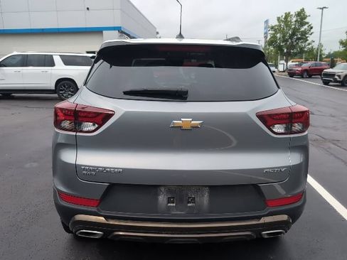 Used 2023 Chevrolet TrailBlazer ACTIV w/ Sun and Liftgate Package AWD/4WD image 2