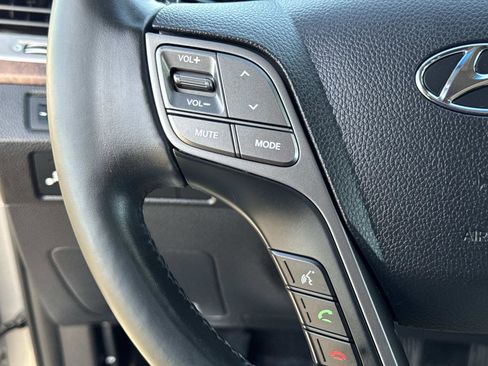 Used 2019 Hyundai Santa Fe XL image 8