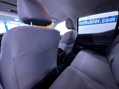 Used 2022 Toyota Tacoma SR image 35