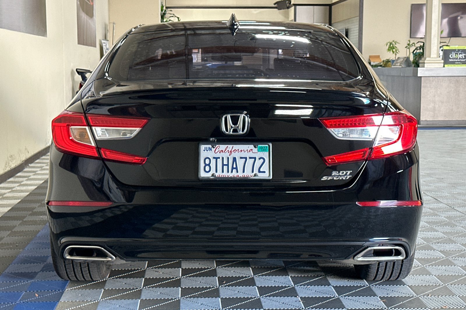 Used 2019 Honda Accord Sport image 5