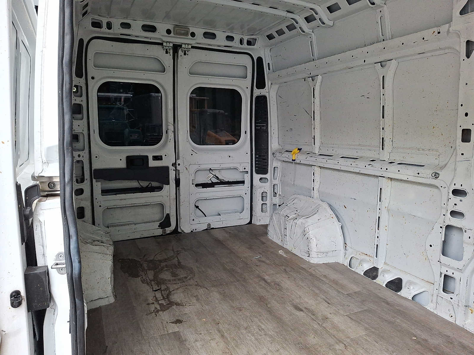 Used 2017 RAM ProMaster 2500 FWD image 11