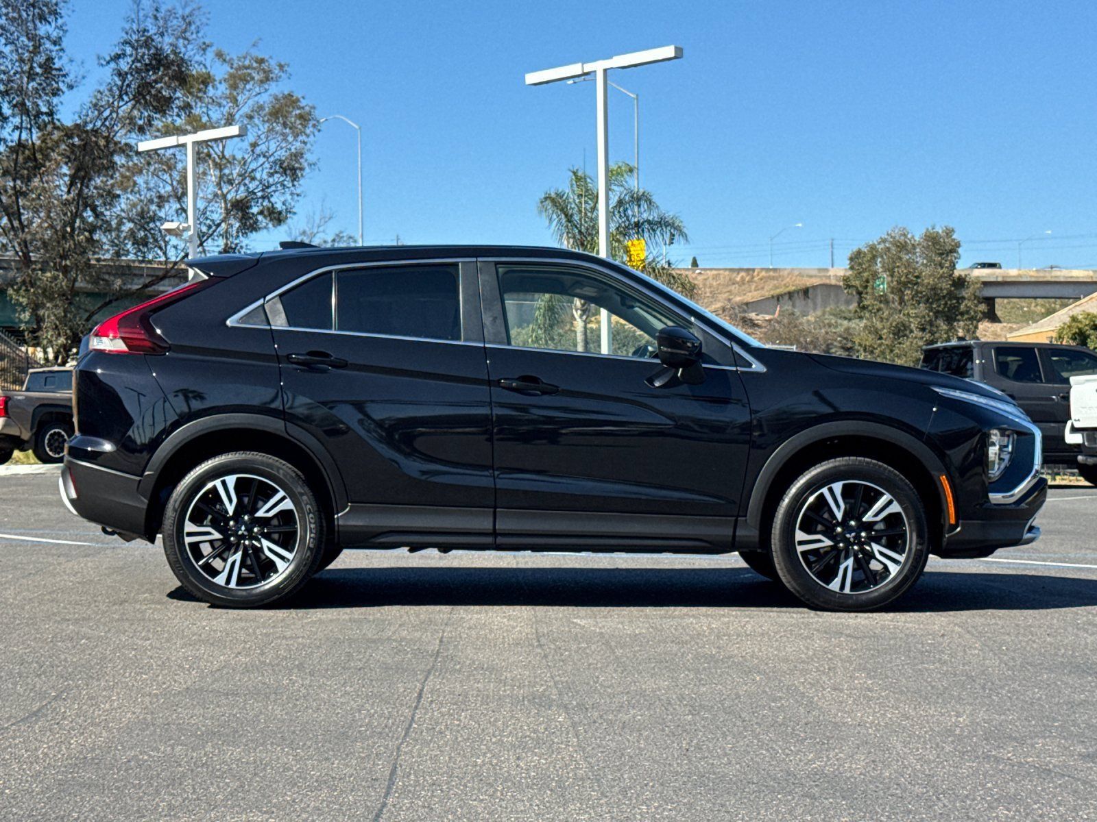 Used 2024 Mitsubishi Eclipse Cross SE AWD/4WD image 6