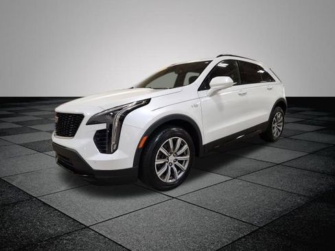 Used 2019 Cadillac XT4 Sport w/ Cold Weather Package image 8