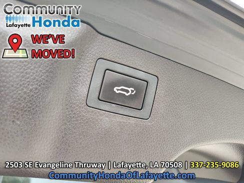 Used 2016 Hyundai Santa Fe Limited w/ Option Group 04 AWD/4WD image 10