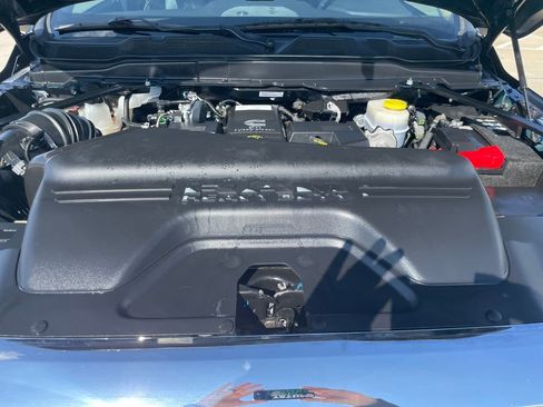 Used 2022 RAM 3500 Laramie image 20