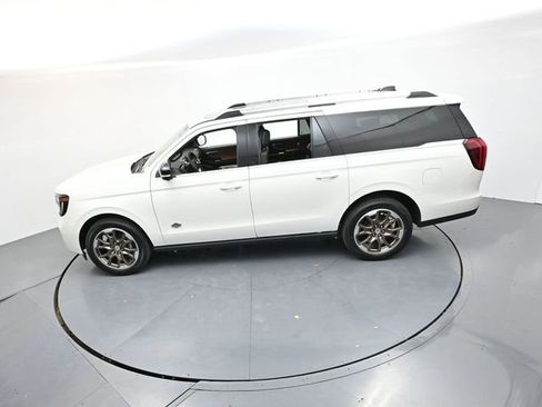 New 2026 Ford Expedition Max King Ranch AWD/4WD image 24