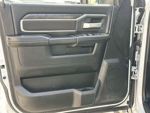 Used 2024 RAM 3500 Big Horn image 20