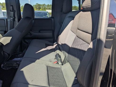 New 2026 Nissan Frontier SV w/ Tow Package image 25